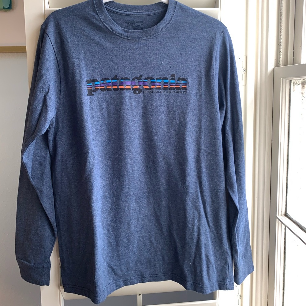 long sleeved Patagonia t-shirt
